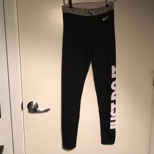 Nike Pants - Nike leggings Nike Pants - Nike leggings